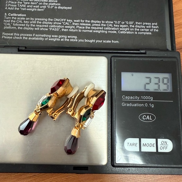 Vintage SWAROVSKI Swan Signed Multicolored Crystal Geometric Teardrop Earrings - Picture 11 of 14